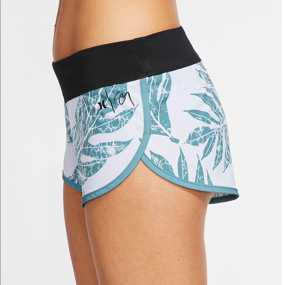 🌴🌼HURLEY-BOARD SHORTS🌼🌴 - Picture 6 of 8